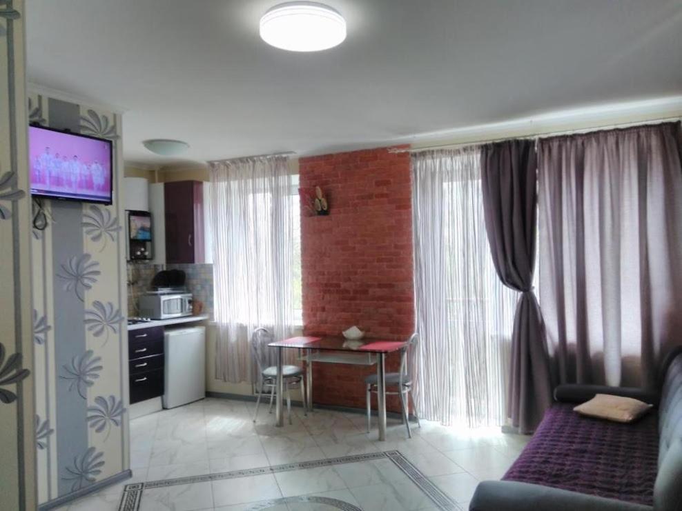 Apartment On 8 Marta Миколаїв Екстер'єр фото